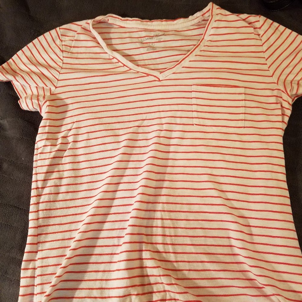 Universal Thread T Shirt